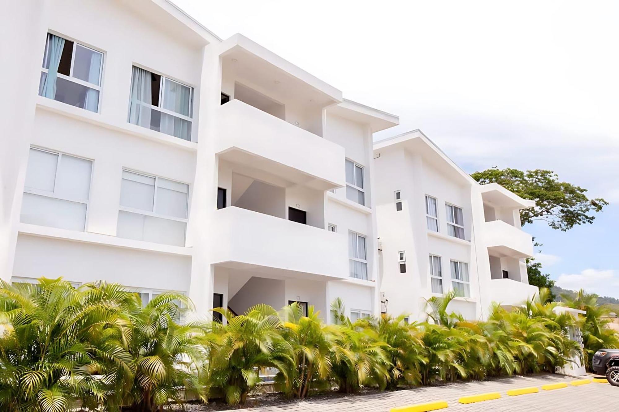 Modern 2Br Condo - Minutes From Jaco Beach - Prime Location Exteriör bild